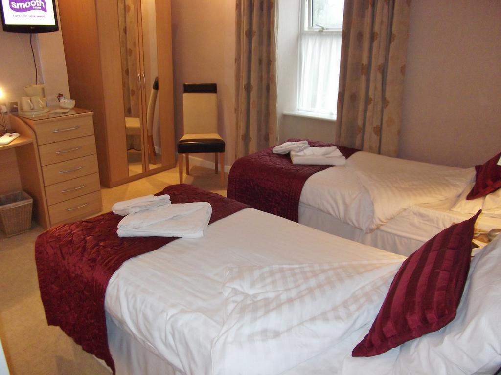 Ashburnham Hotel Pembrey Phòng bức ảnh