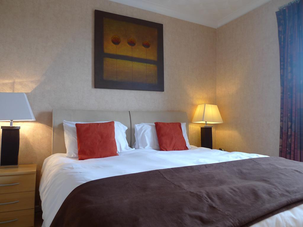 Ashburnham Hotel Pembrey Phòng bức ảnh